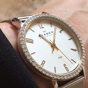Women’s Skagen Watch with Rhinestones!